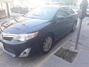 TOYOTA CAMRY XLE