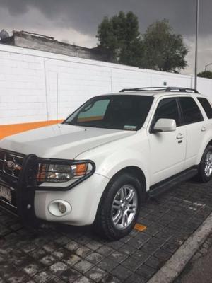 FORD ESCAPE LIMITED  IMPECABLE