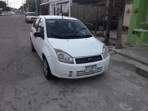 Ford fiesta sedan std 