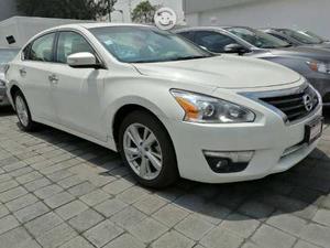 Nissan Altima 2.5 Advance Navi Cvt