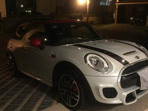 Mini John Cooper Works 2.0 Hot Chilli At