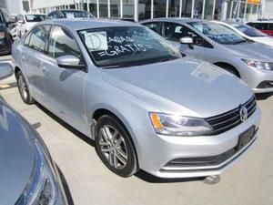 Volkswagen Jetta 2.5 Trendline At 