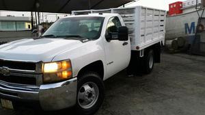 CHEVROLET SILVERADO 3 TONELAS 