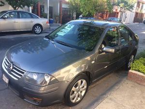 Vendo Jetta clasico Gris 