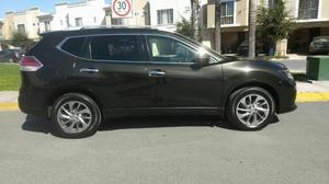 X-TRAIL ADVANCE  COMO NUEVA