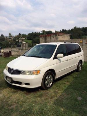 VENDO CAMIONETA HONDA ODYSSEY MODELO 