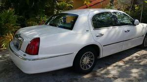 Lincoln Town Car Cartier Piel At
