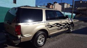 Camioneta Ford Expedition |  | Nacional