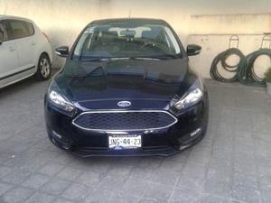 Ford Focus 2.0 Se Luxury Ta Mt 