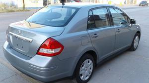 NISSAN VERSA  REGISTRADO