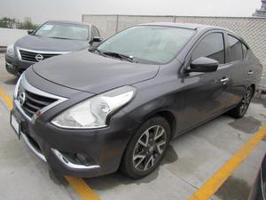 Nissan Versa  Exclusive L4/1.6 Aut