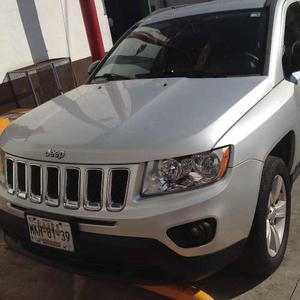 Jeep Compass Sport At 4x2