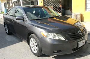 Camry  XLE 4 Cilindros
