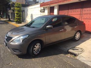 Nissan versa 