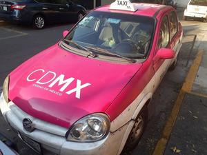 Taxi con Placas en venta