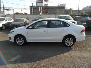 Volkswagen Vento p Confortline L4/1.6 Man