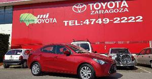Toyota Yaris R Xle Aut  Rojo