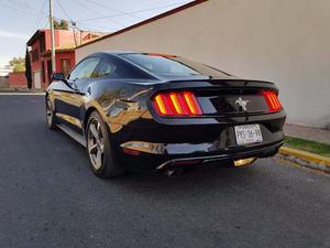 Mustang  V6 Gt
