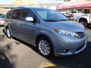 Toyota Sienna Xle Piel Qc Dvd ***flamantisima***