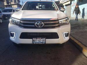 Toyota Hilux 2.7 Cabina Doble Sr Mt