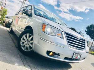 Chrysler Town & Country  Limited