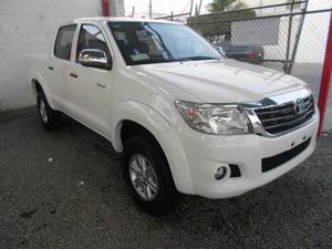 Hilux Doble Cabina Mid 