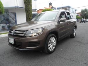 Volkswagen Tiguan 2.0 Sport&style Paq Nave At