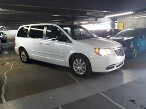 Chrysler Town & Country Li  Blanco 7 Pasajeros Tela Mp3