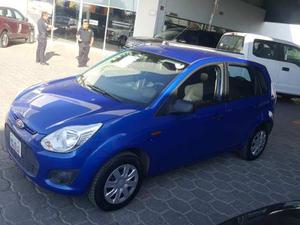 Ford Ikon p Ambiente L4 1.6 Man A/a
