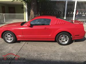  Ford Mustang Coupe Lujo V6 AT Tela