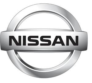 Nissan Versa 1.6 Advance At Sedán