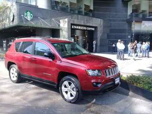 Jeep Compass Sport  Automatica 4 Cilindros Electrica