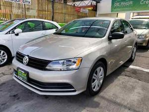 Volkswagen Jetta 2.0 Live Mt