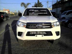 Toyota Hilux  Cabina Doble Std 4 Cil*credito Todo Mexico