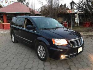 Chrysler Town & Country 3.6 Touring Piel  Dvd Bluetooth
