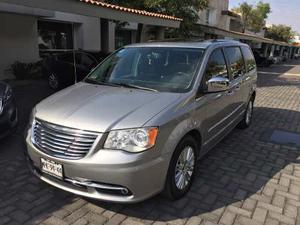 Chrysler Town & Country  Limited