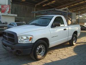 Dodge Ram  Pickup St 4x2 At