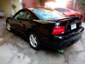Flamante Y Poderoso Ford Mustang  Negro
