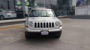 Jeep Patriot 2.4 Spotr 5vel Mt 