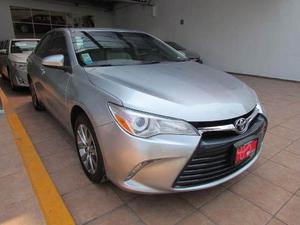 Toyota Camry 2.5 Xle L4 At Plata 