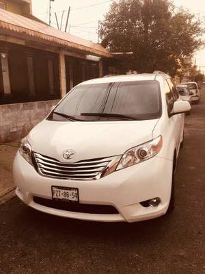 Toyota Sienna 3.5 Le At 