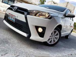 Toyota Yaris  S At Cvt Premium Posible Cambio