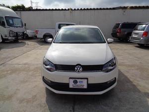 Volkswagen Polo 1.6 L4 Mt  Blanco Candy