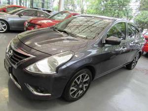 Nissan Versa  Exclusive L4/1.6 Aut