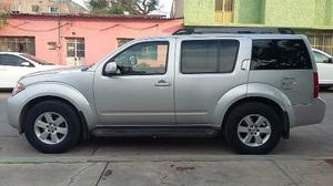 Nissan Pathfinder Se Piel P/arrastre Premium 4x2 At