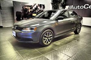 Volkswagen Jetta  Maual 2.0