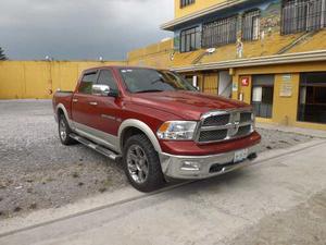 Dodge Ram  Pickup Crew Cab Laramie 4x4 Mt