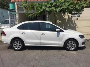 Volkswagen Vento 1.6 Highline Mt 