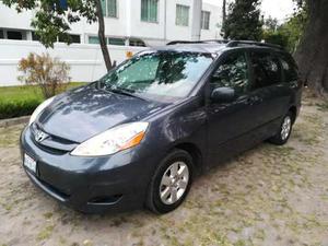 Toyota Sienna Le Aa Ee At 