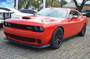 Dodge Challenger  Srt Hellcat Rojo